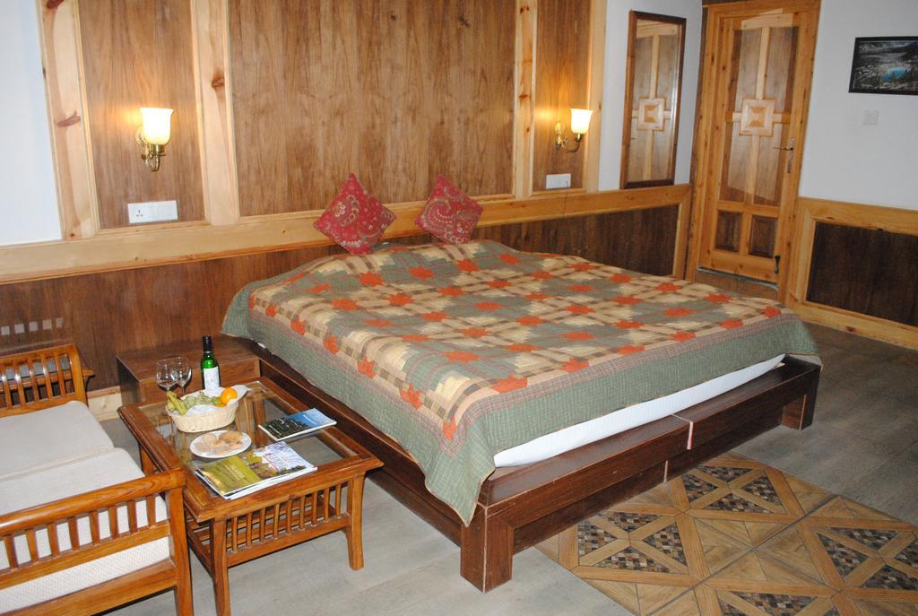 Vivaan The Sunrise Resort Manāli Eksteriør billede
