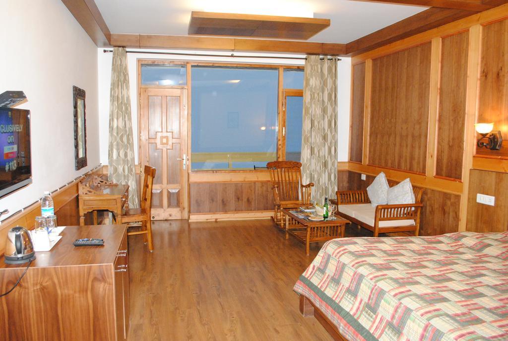 Vivaan The Sunrise Resort Manāli Eksteriør billede