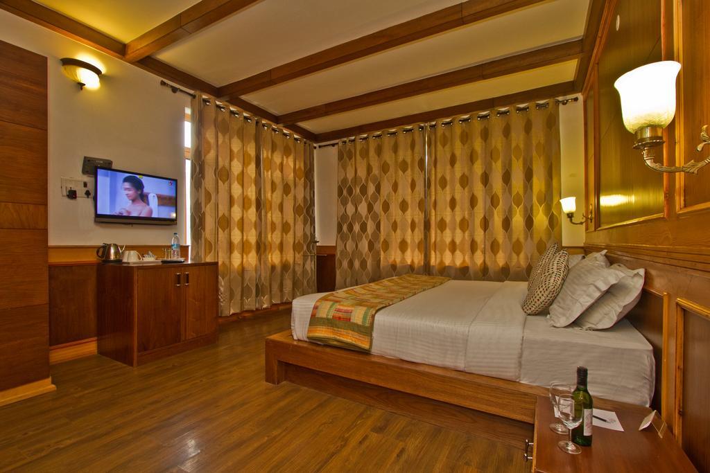 Vivaan The Sunrise Resort Manāli Eksteriør billede